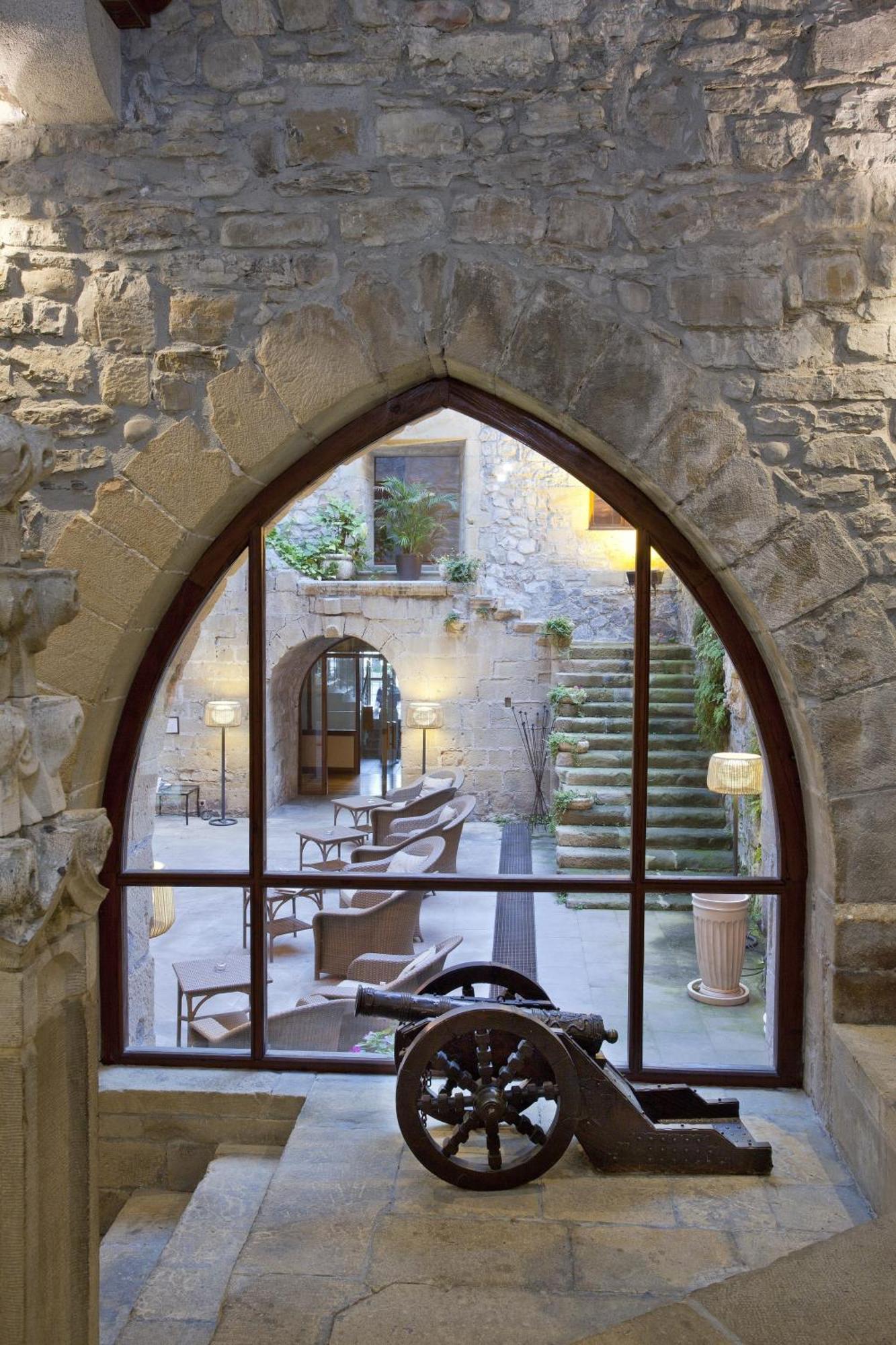 Hotel De 4*